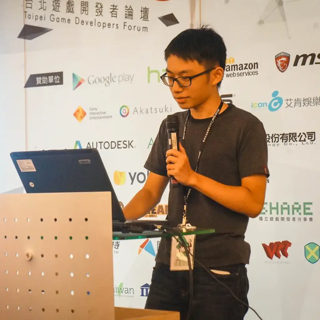 Rocky Hong giving a talk